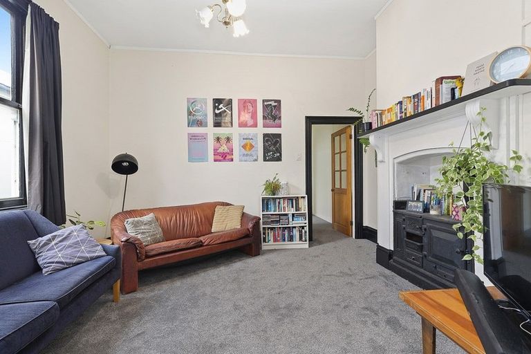 Photo of property in 3 Royal Street, Berhampore, Wellington, 6023