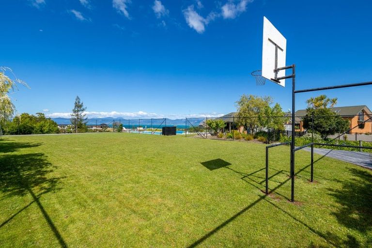 Photo of property in 82 Brooks View Heights, Tasman, Upper Moutere, 7173