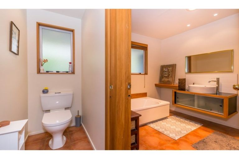 Photo of property in 107 Mount Pleasant Road, Mount Pleasant, Christchurch, 8081