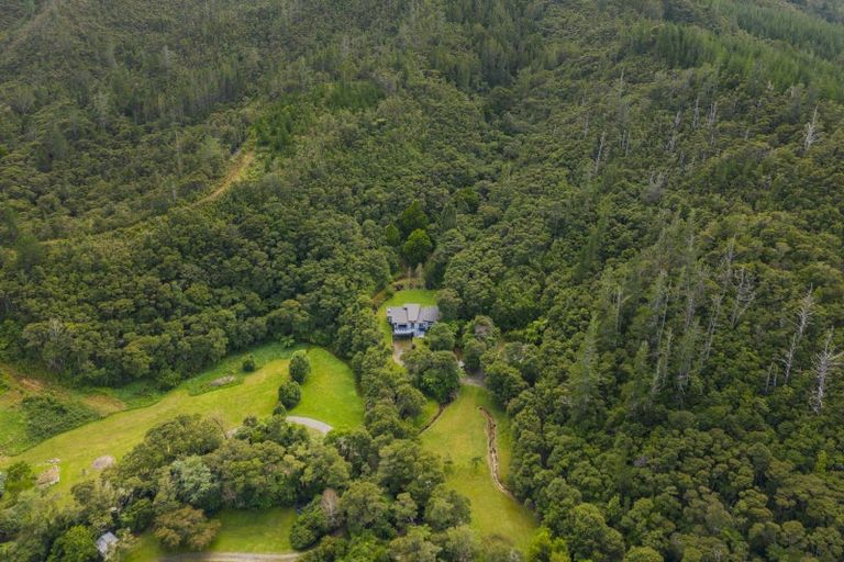 Photo of property in 200 Hikuai School Road, Hikuai, 3579