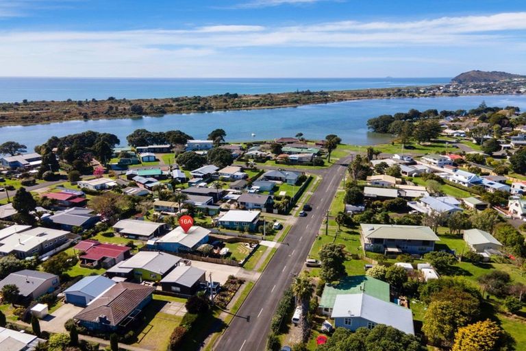 Photo of property in 16a Athenree Road, Athenree, Katikati, 3177