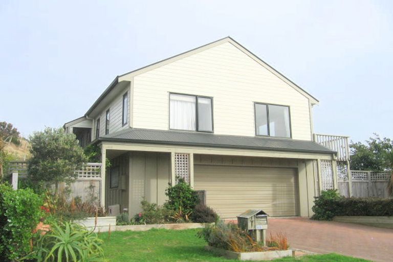 Photo of property in 7 Doncaster Terrace, Ascot Park, Porirua, 5024