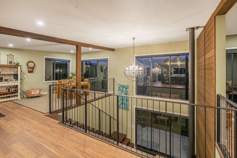 Photo of property in 40 Spikes Way, Whitianga, 3510