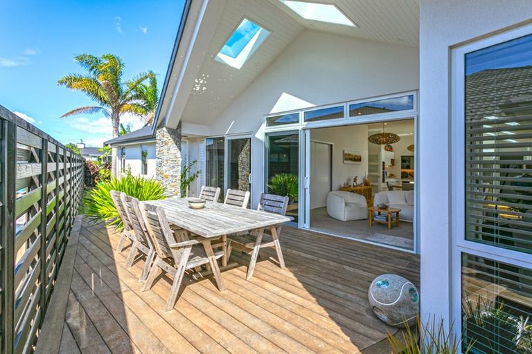 Photo of property in 7 Capstan Crescent, Whitianga, 3510