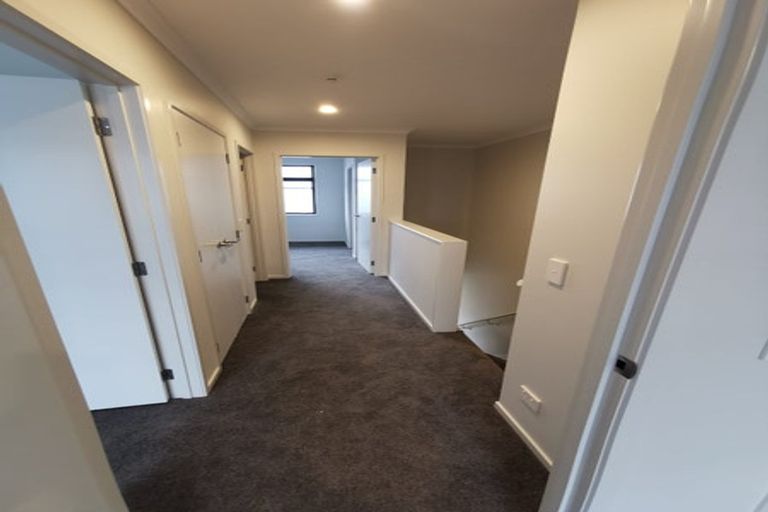 Photo of property in 46 Walter Merton Road, Hobsonville, Auckland, 0616