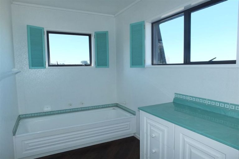 Photo of property in 108 Evans Street, Waimataitai, Timaru, 7910