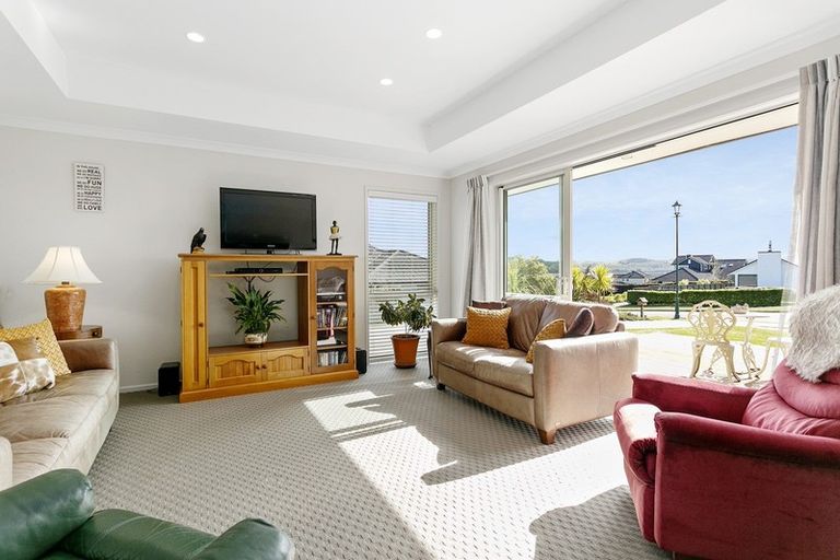 Photo of property in 10 Loloma Way, Wharewaka, Taupo, 3330