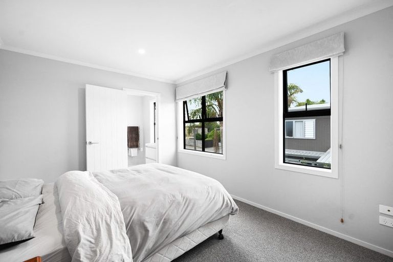 Photo of property in 1/3 Charlemont Street, Whitiora, Hamilton, 3200