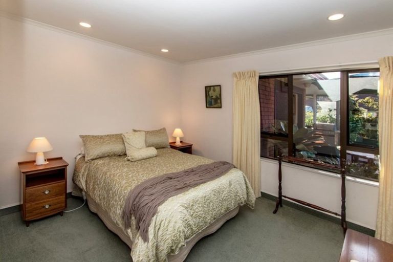 Photo of property in 205 Auckland Road, Greenmeadows, Napier, 4112