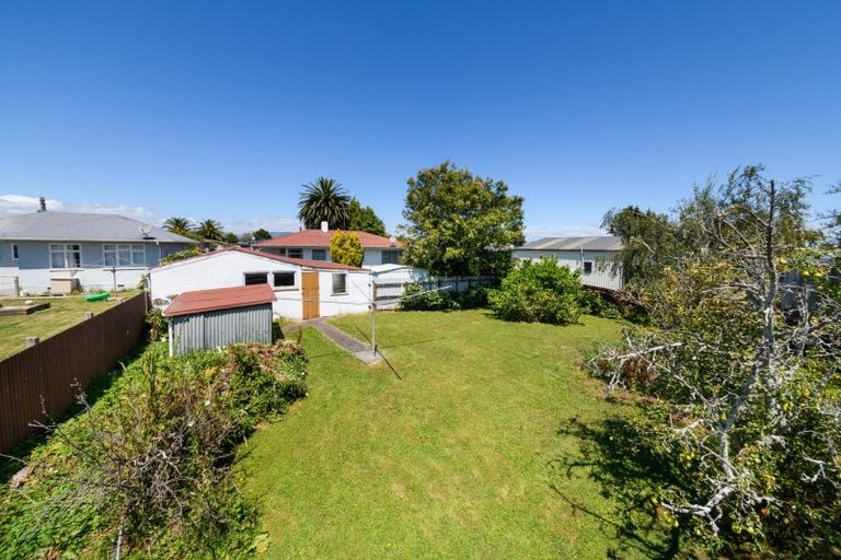 Photo of property in 5 Belvedere Crescent, Takaro, Palmerston North, 4412