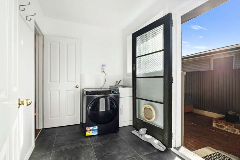 Photo of property in 56 Moore Street, Rolleston, 7614