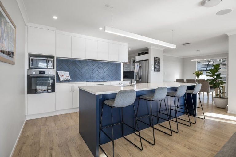 Photo of property in 57 Lisle Farm Drive, Pukekohe, 2120