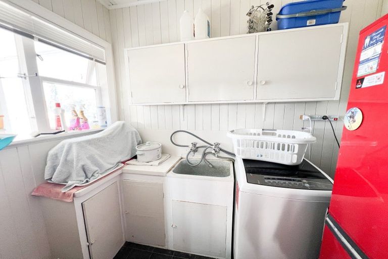 Photo of property in 280 High Street, Dannevirke, 4930