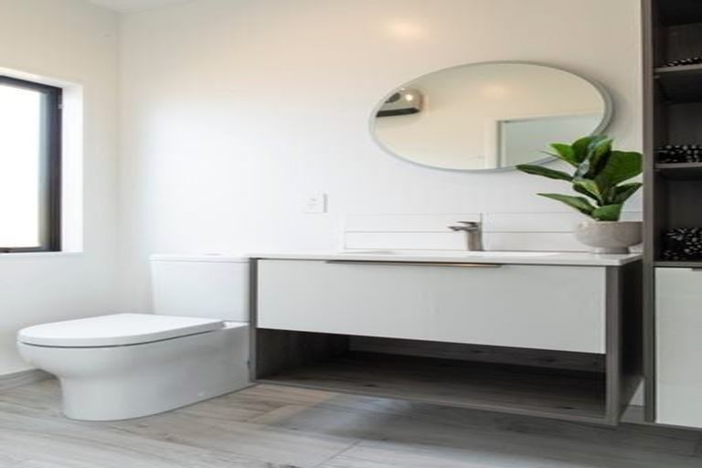 Photo of property in 18 Shrimpton Avenue, Woodend, 7610