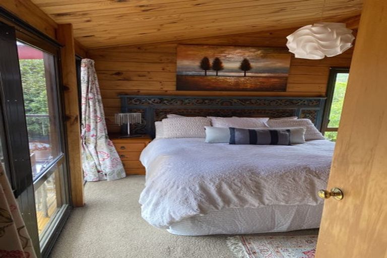 Photo of property in 11 Jasper Grove, Birchville, Upper Hutt, 5018