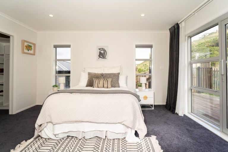 Photo of property in 103 Melksham Drive, Churton Park, Wellington, 6037