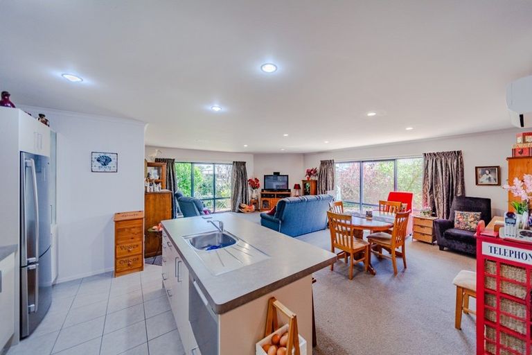 Photo of property in 23 Belgrove Drive, Waipukurau, 4200