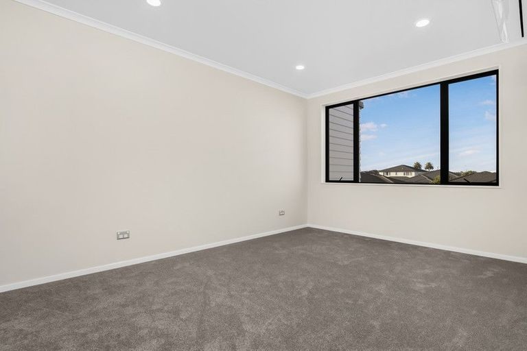 Photo of property in 7 Gum Spear Road, Takanini, 2112