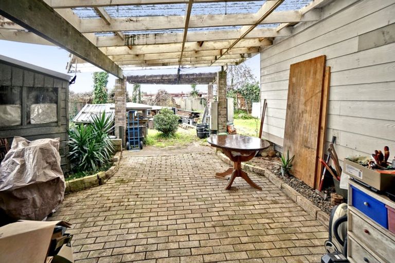 Photo of property in 11 George Street, Te Puke, 3119