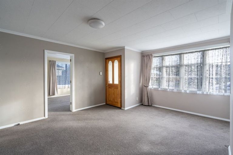 Photo of property in 24 Irving Street, Gore, 9710