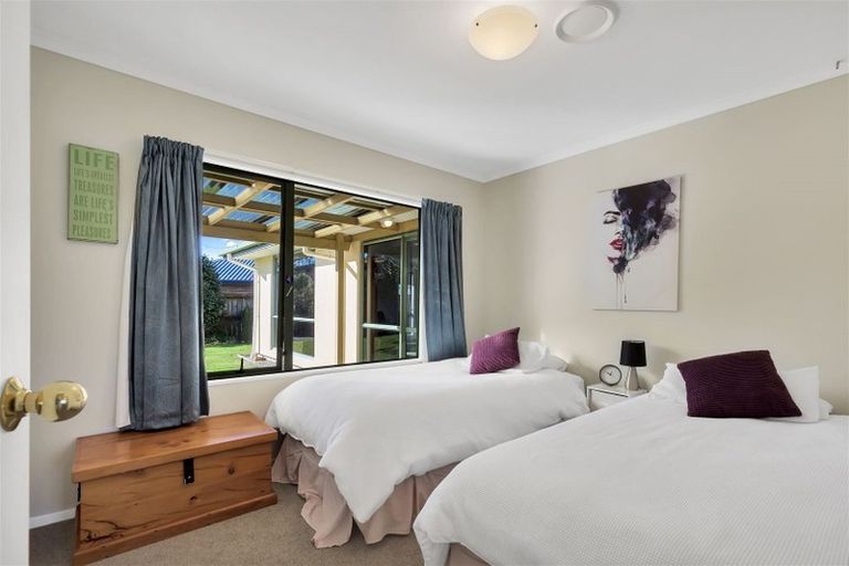 Photo of property in 13 Whiting Drive, Wakefield, 7025