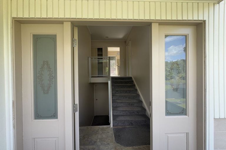 Photo of property in 5 Jeanette Place, Mairangi Bay, Auckland, 0630