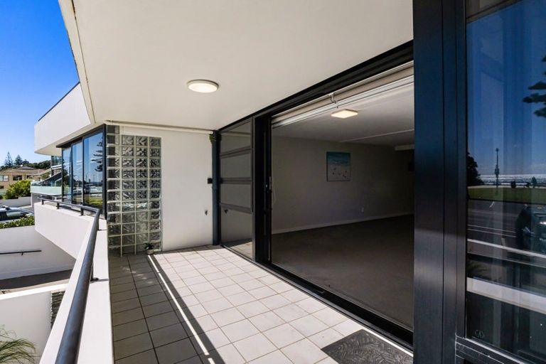 Photo of property in 3/10 Marine Parade, Mount Maunganui, 3116