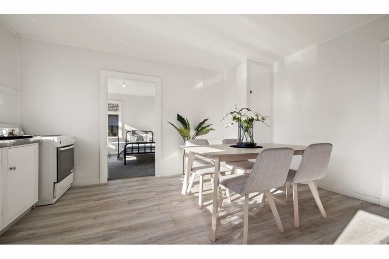 Photo of property in 141 Bower Avenue, New Brighton, Christchurch, 8083