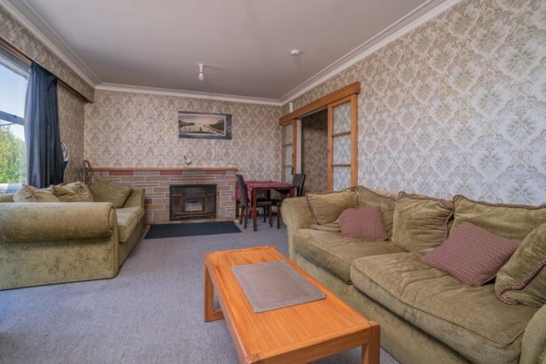 Photo of property in 41 Parrs Cross Road, Henderson, Auckland, 0612