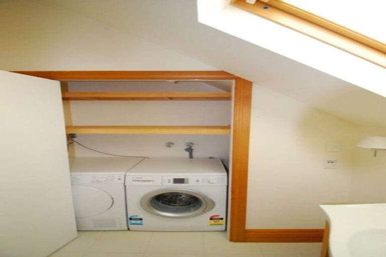 Photo of property in 18a Saint Mary Street, Thorndon, Wellington, 6011