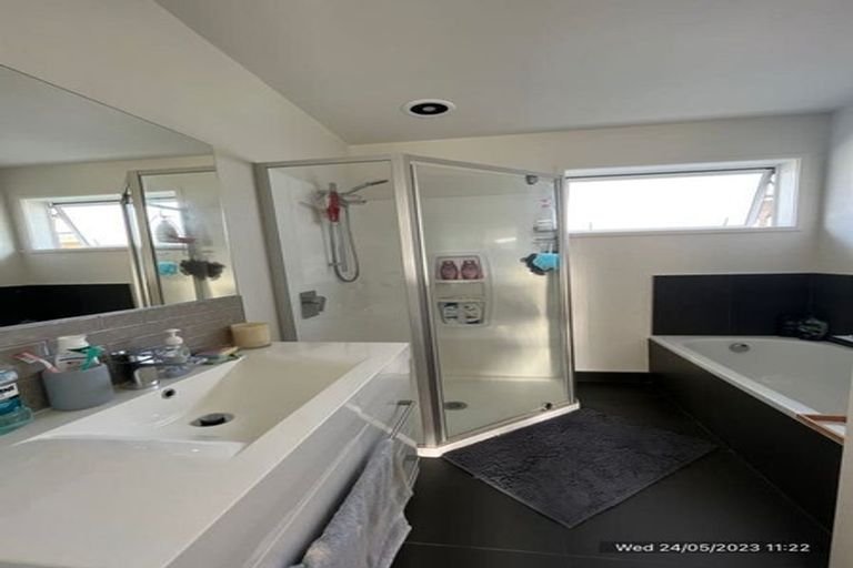 Photo of property in 11 Bale Way, Pukekohe, 2120