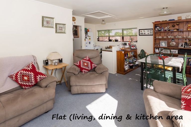 Photo of property in 180 Walter Strevens Drive, Conifer Grove, Takanini, 2112