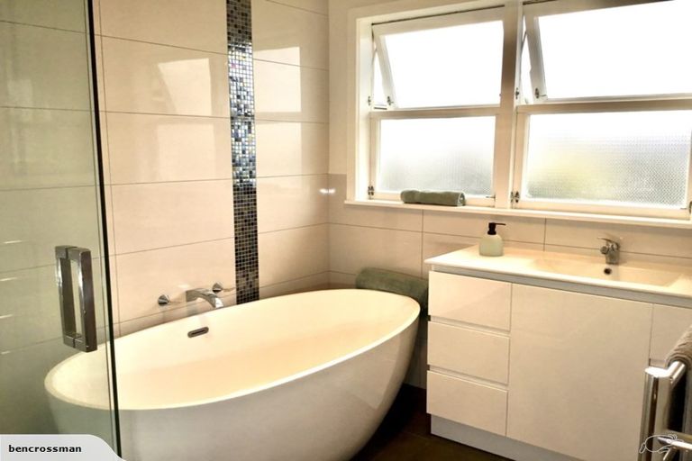 Photo of property in 98 Kimihia Road, Huntly, 3700