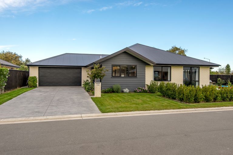 Photo of property in 15 Birchgate Lane, Halswell, Christchurch, 8025