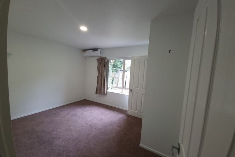 Photo of property in 1/149a Glengarry Road, Glen Eden, Auckland, 0602