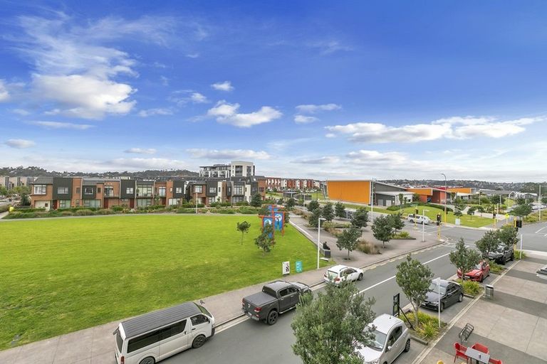 Photo of property in 204/160d Hobsonville Point Road, Hobsonville, Auckland, 0616