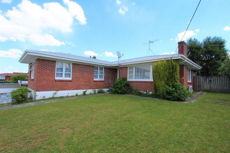 Photo of property in 92 Papanui Street, Tokoroa, 3420