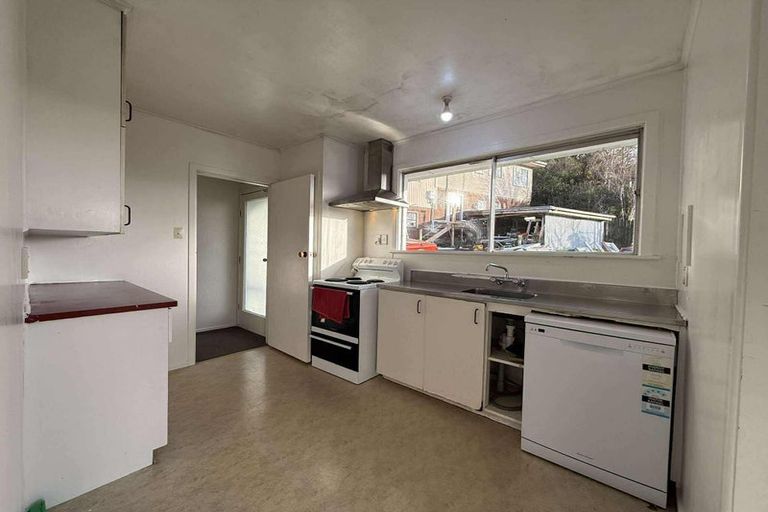 Photo of property in 285 Dowse Drive, Maungaraki, Lower Hutt, 5010