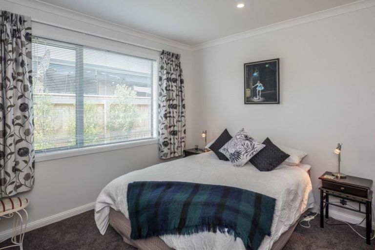 Photo of property in 12 Christow Court, Paraparaumu, 5032