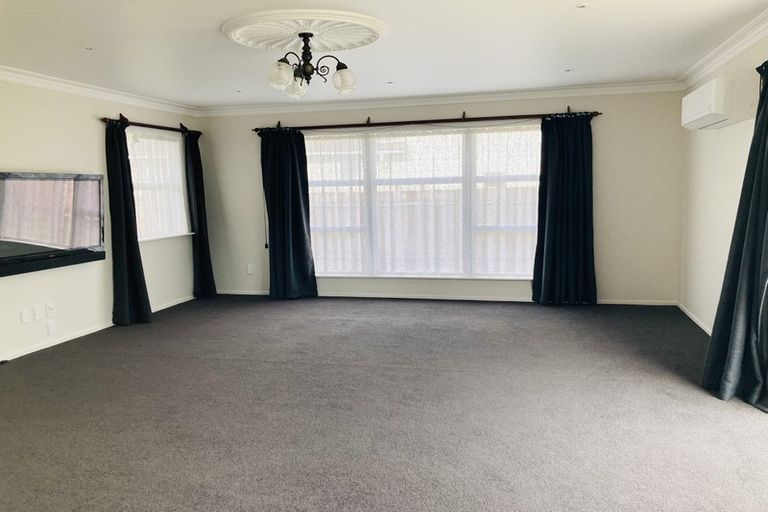 Photo of property in 194 Totara Drive, Pukete, Hamilton, 3200