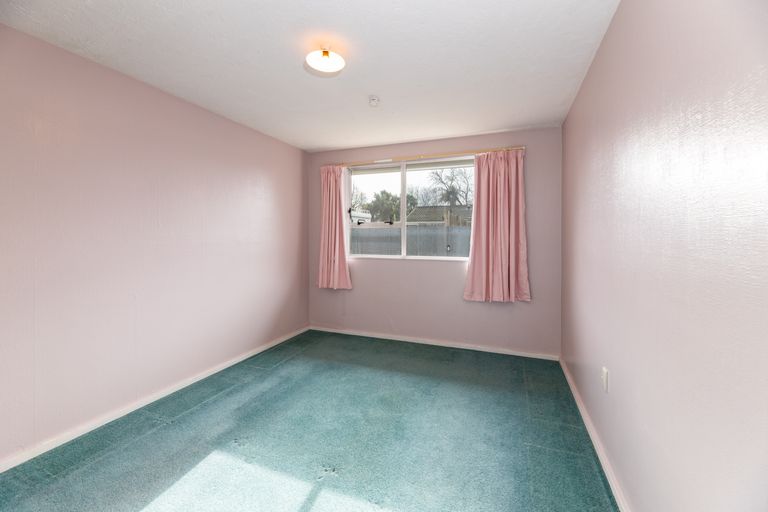 Photo of property in 2/11 Gilby Street, Linwood, Christchurch, 8011