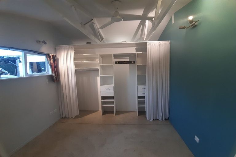 Photo of property in 18a Woodglen Road, Glen Eden, Auckland, 0602