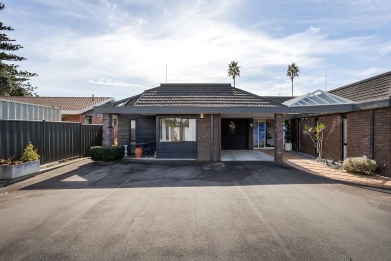 Photo of property in 10 Shaw Place, Matua, Tauranga, 3110