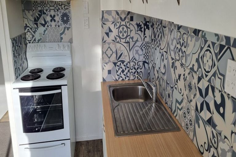 Photo of property in 2 Deveron Street, Regent, Whangarei, 0112