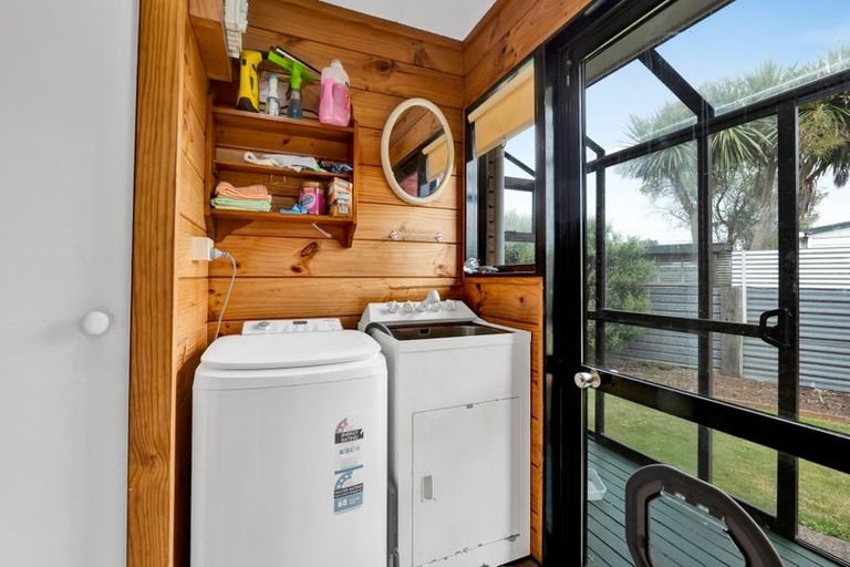 Photo of property in 1 Albert Street, Hawera, 4610