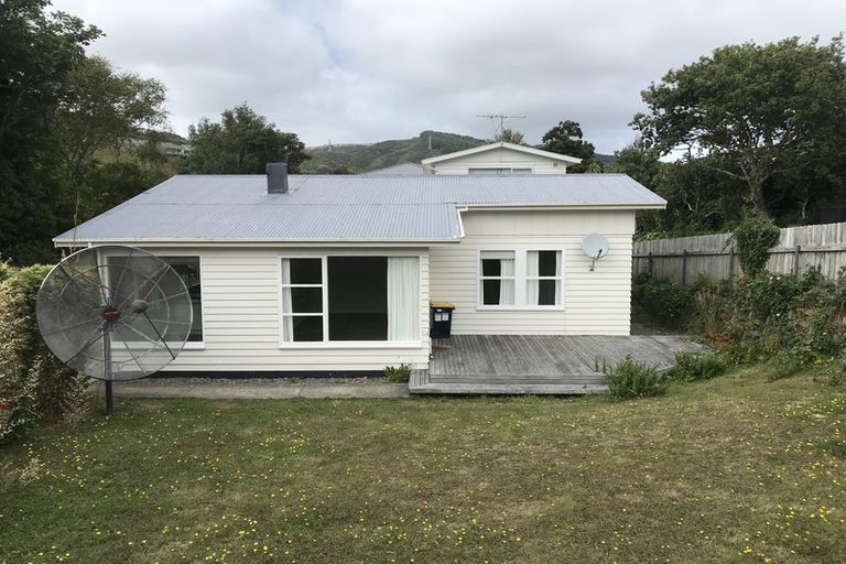 Photo of property in 23 Allington Road, Karori, Wellington, 6012