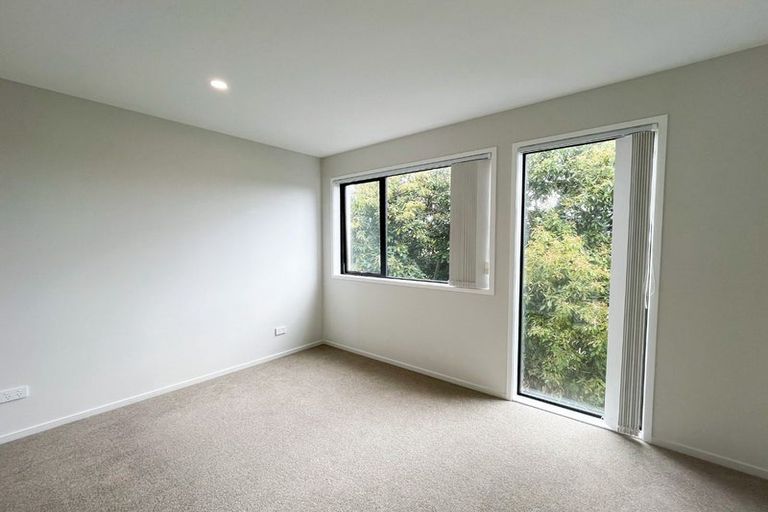Photo of property in 49 Tima Lane, Mangere Bridge, Auckland, 2022