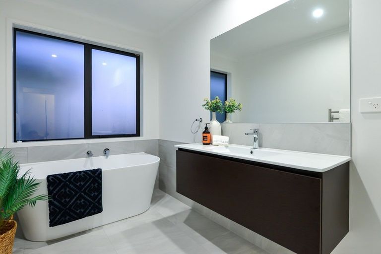 Photo of property in 11 Kimbolton Street, Rototuna North, Hamilton, 3210