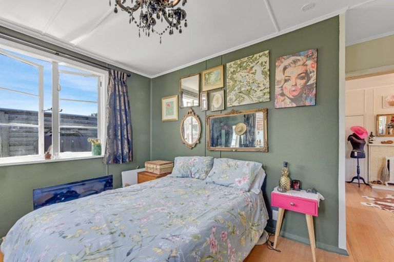 Photo of property in 81 Waller Street, Murchison, 7007