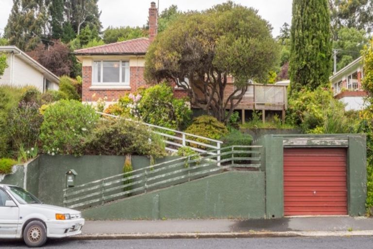 Photo of property in 54 Hocken Street, Kenmure, Dunedin, 9011